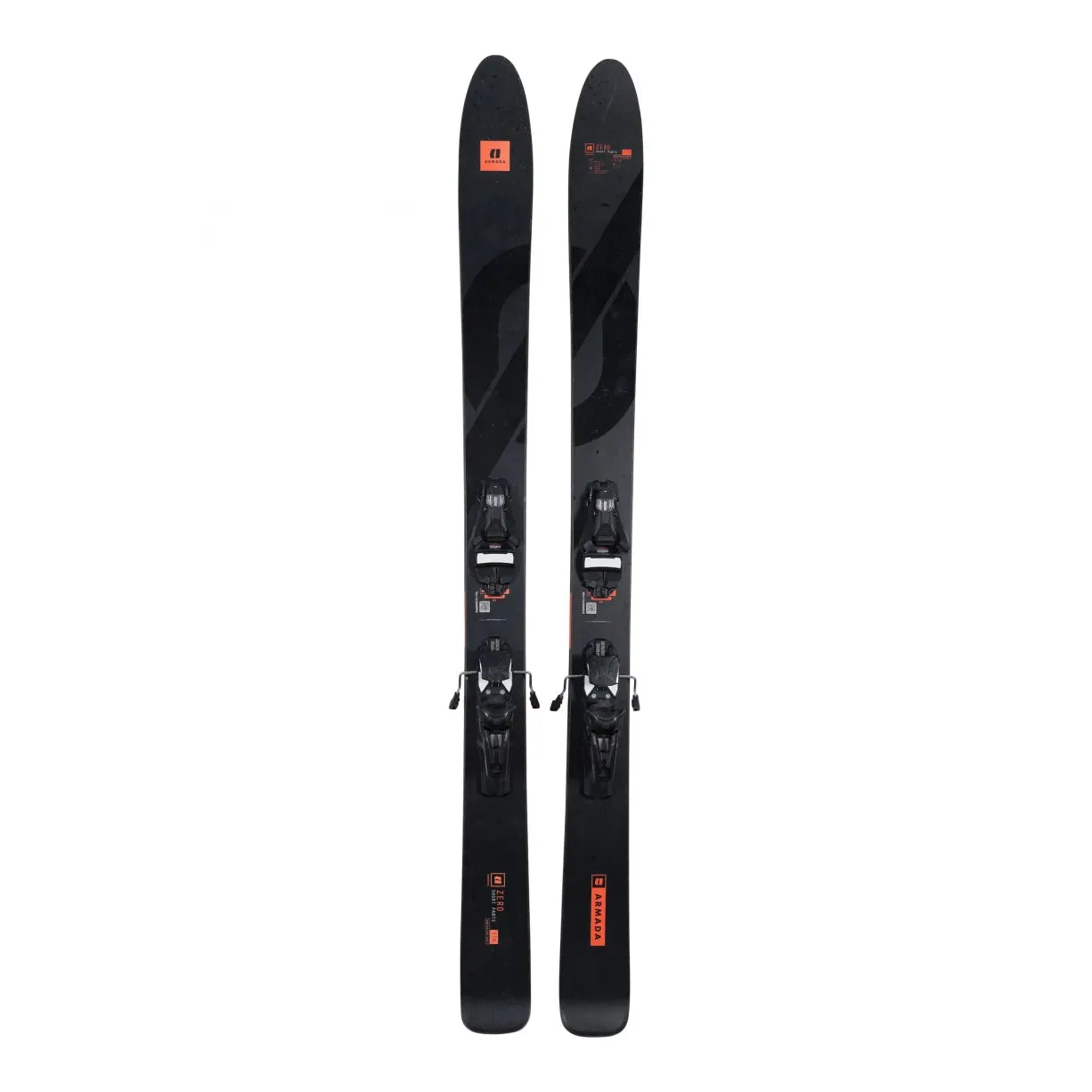 Armada Short Pants Paradox Skis w/ Strive 13 Demo Skis 2023 - 176cm
