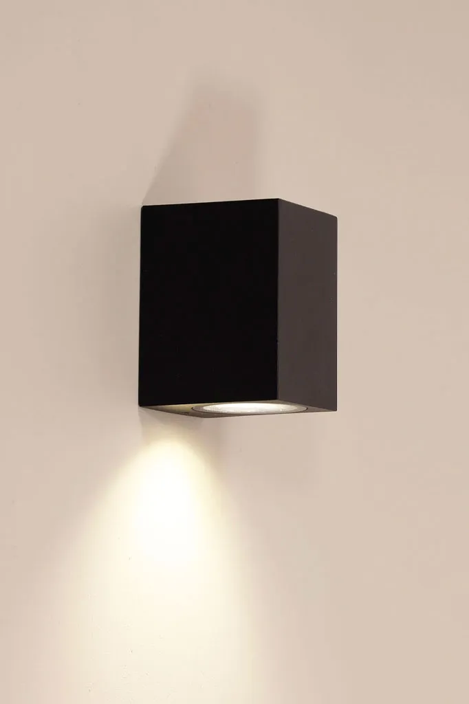 Brookfield Outdoor Wall Light - Sensor
