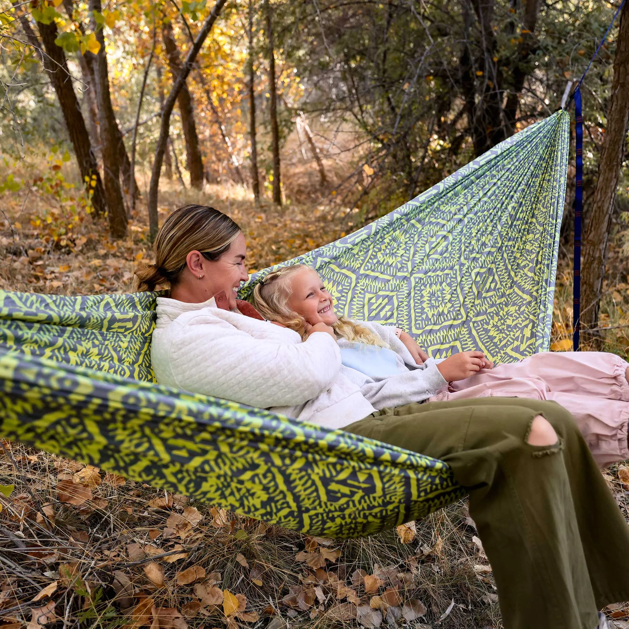 Double Deluxe Hammock with Suspension Straps | Prints