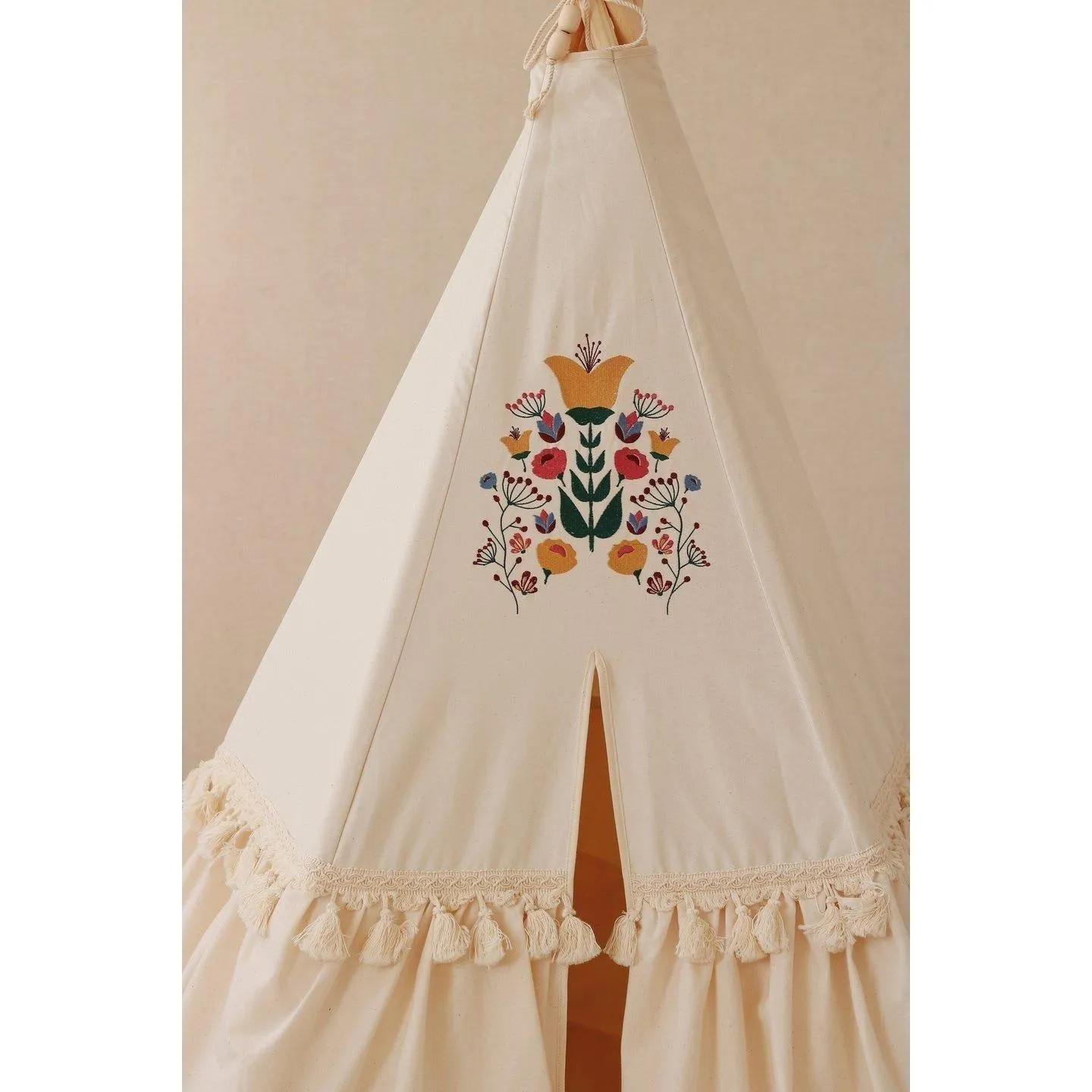 Teepee with frills "Folk"